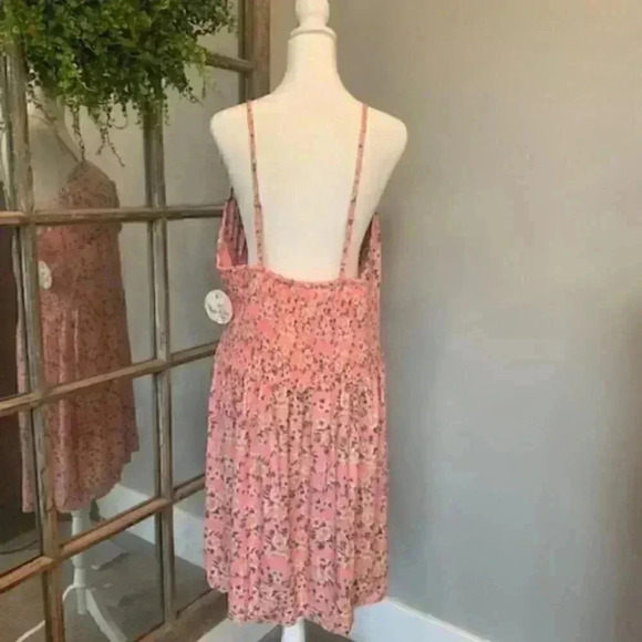 Jolie & Joy Floral Dress - Picture 5 of 5